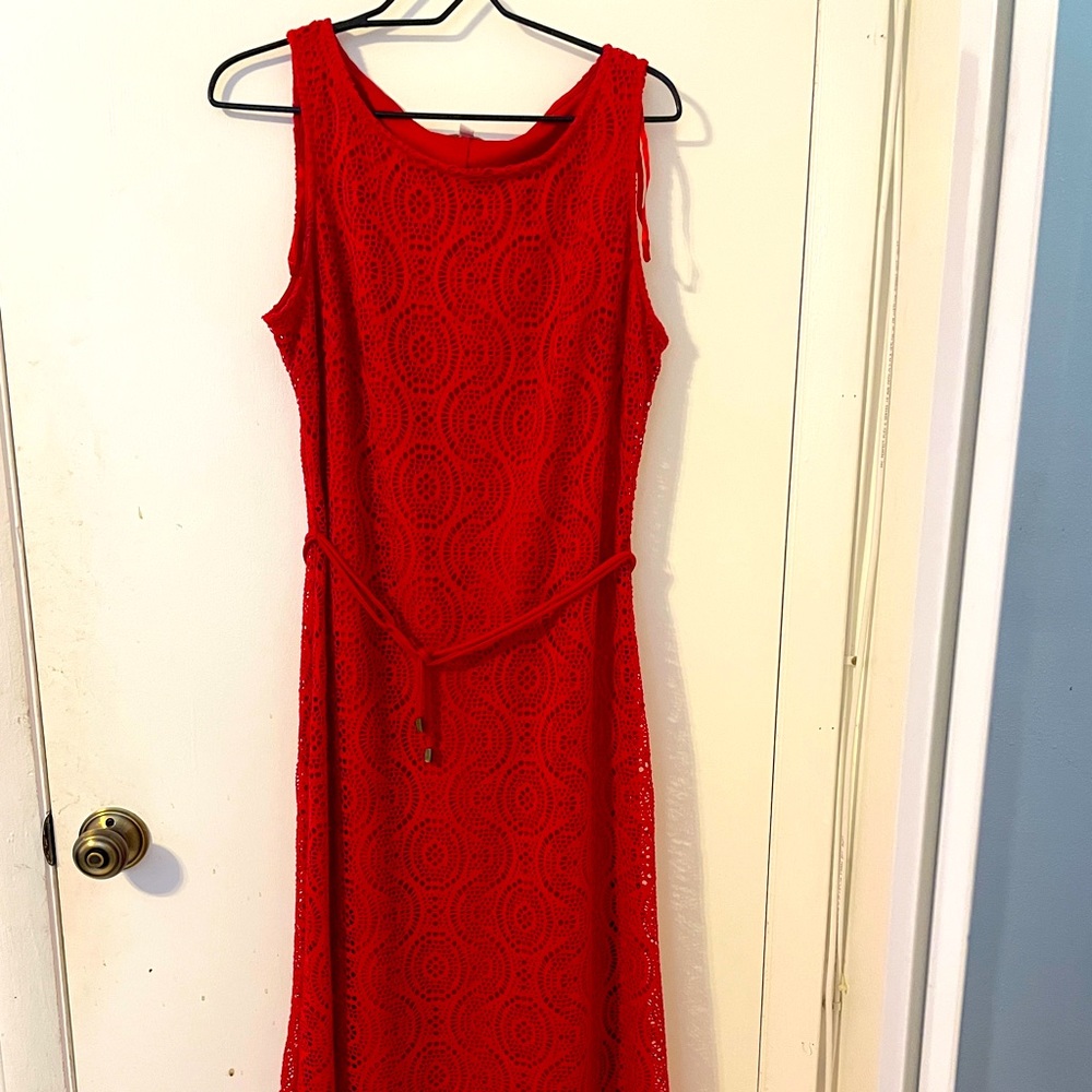 Vestido largo rojo, talla M, marca studio one de new york, usado solo una vez..